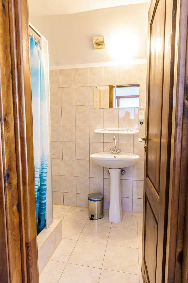 Osrodek Wypoczynkowy Tarnica Bed & Breakfast Solina  Bagian luar foto
